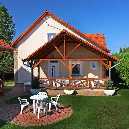 Holiday Balaton H440 Nyaraló *
